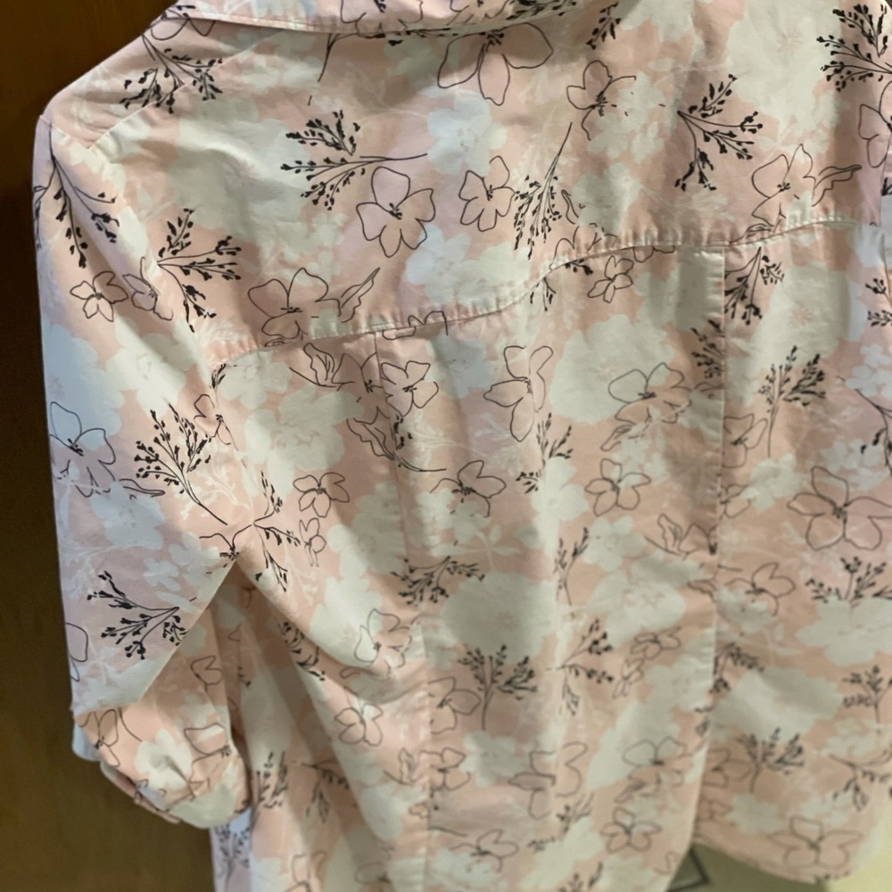 Apostrophe Flower 🌸 print button down blouse top 18W 2X - Picture 3 of 3
